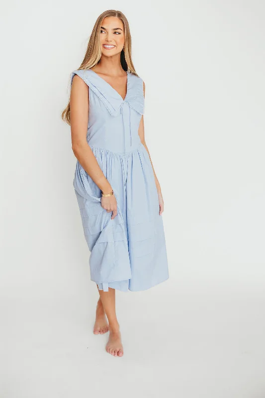 Midi dresses with empire waists for a flattering maternity option Sailor 100% Cotton Collared Midi Dress in Blue Midi dresses with empire waists for a flattering maternity option Sailor 100% Cotton Collared Midi Dress in Blue