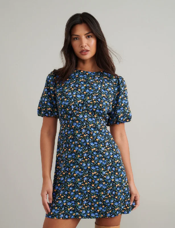 Mini dresses with spaghetti straps for a delicate look Blue and Yellow Ditsy Floral Benita Mini Dress Mini dresses with spaghetti straps for a delicate look Blue and Yellow Ditsy Floral Benita Mini Dress
