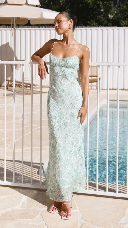 Midi dresses with fringe details for a fun and energetic style Margie Midi Dress - Green Flower Midi dresses with fringe details for a fun and energetic style Margie Midi Dress - Green Flower