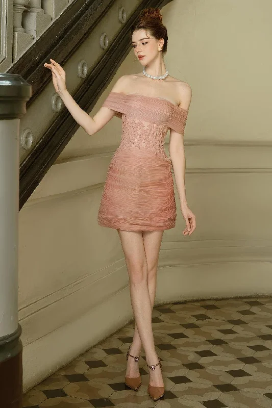 Mini dresses with gathered skirts for a voluminous effect Kaylin A-line Off-Shoulder Organza Mini Dress Mini dresses with gathered skirts for a voluminous effect Kaylin A-line Off-Shoulder Organza Mini Dress