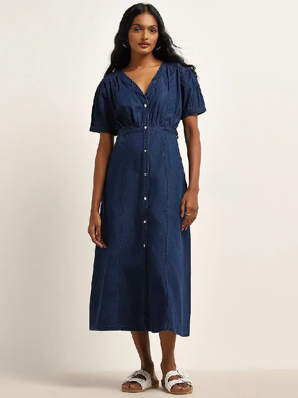 Empire Waist Women Dress to Accentuate the Bust and Conceal the Waist Empire Waist Women Dress to Accentuate the Bust and Conceal the Waist LOV Dark Blue Denim A-Line Dress Empire Waist Women Dress to Accentuate the Bust and Conceal the Waist Empire Waist Women Dress to Accentuate the Bust and Conceal the Waist LOV Dark Blue Denim A-Line Dress