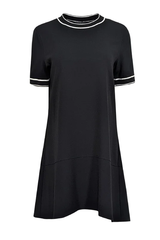 Ruffled Women Dress with Multiple Layers for a Playful and Girly Style Ruffled Women Dress with Multiple Layers for a Playful and Girly Style Rag & Bone - Black Short Sleeve Dress w/ White Ribbed Trim Sz S Ruffled Women Dress with Multiple Layers for a Playful and Girly Style Ruffled Women Dress with Multiple Layers for a Playful and Girly Style Rag & Bone - Black Short Sleeve Dress w/ White Ribbed Trim Sz S
