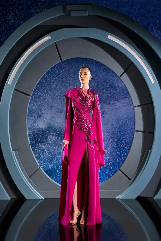 Pleated Women Dress with a Timeless and Elegant Texture Pleated Women Dress with a Timeless and Elegant Texture Reverie Couture FW142 Pleated Women Dress with a Timeless and Elegant Texture Pleated Women Dress with a Timeless and Elegant Texture Reverie Couture FW142