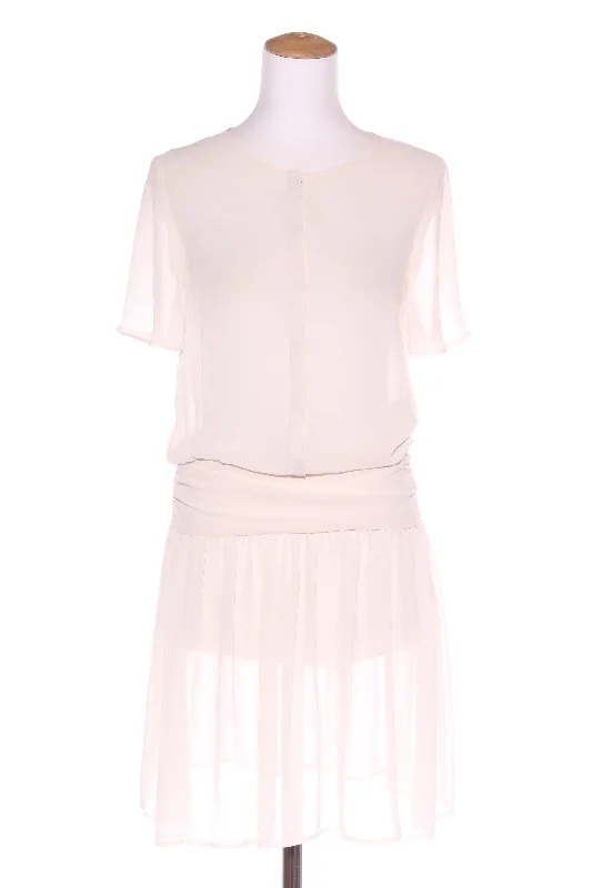 Maxi Women Dress with Floral Print for a Bohemian Vibe Maxi Women Dress with Floral Print for a Bohemian Vibe RICOCHET (NZ) Cream chiffon dress! 6 Maxi Women Dress with Floral Print for a Bohemian Vibe Maxi Women Dress with Floral Print for a Bohemian Vibe RICOCHET (NZ) Cream chiffon dress! 6
