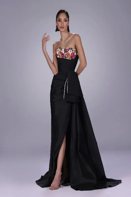 Ruffled Women Dress with Multiple Layers for a Playful and Girly Style Ruffled Women Dress with Multiple Layers for a Playful and Girly Style Sara Badr 27531 Ruffled Women Dress with Multiple Layers for a Playful and Girly Style Ruffled Women Dress with Multiple Layers for a Playful and Girly Style Sara Badr 27531