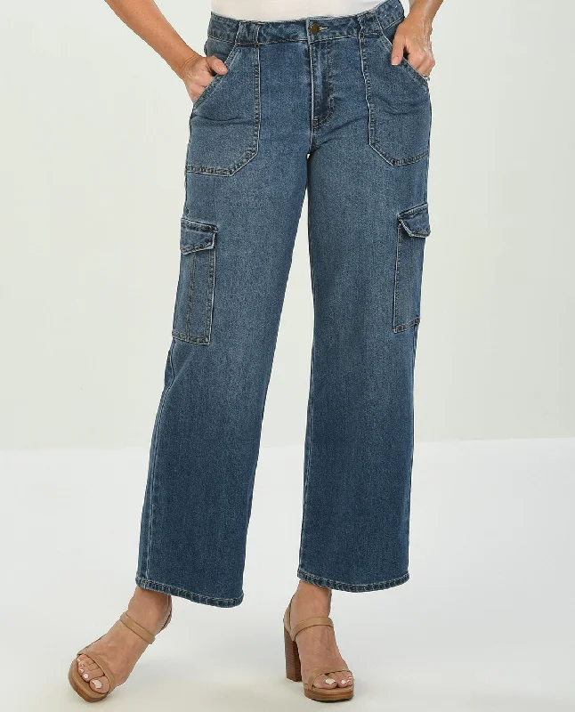 Women's pants for outdoor adventures Dark - wash women jeans for a sophisticated and slimming effect D Jeans Wide Women's Cargo Jean Women's pants for outdoor adventures Dark - wash women jeans for a sophisticated and slimming effect D Jeans Wide Women's Cargo Jean