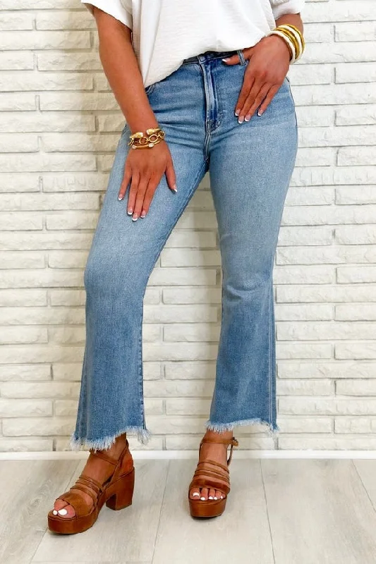 Women's petite - fit skinny pants High - waisted women jeans for a flattering silhouette Light Wash Happi High Waist Crop Women's petite - fit skinny pants High - waisted women jeans for a flattering silhouette Light Wash Happi High Waist Crop
