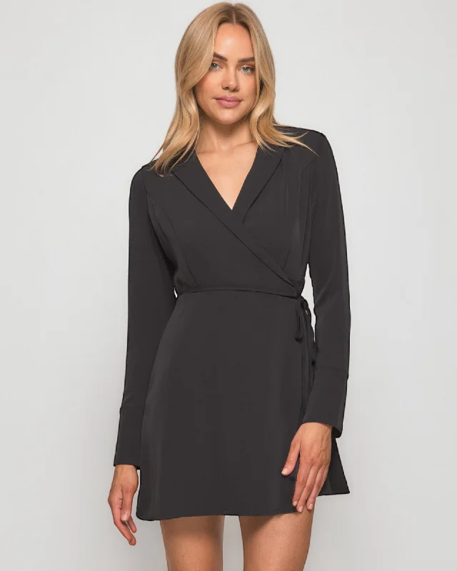 ALOKI MINI DRESS -BLACK