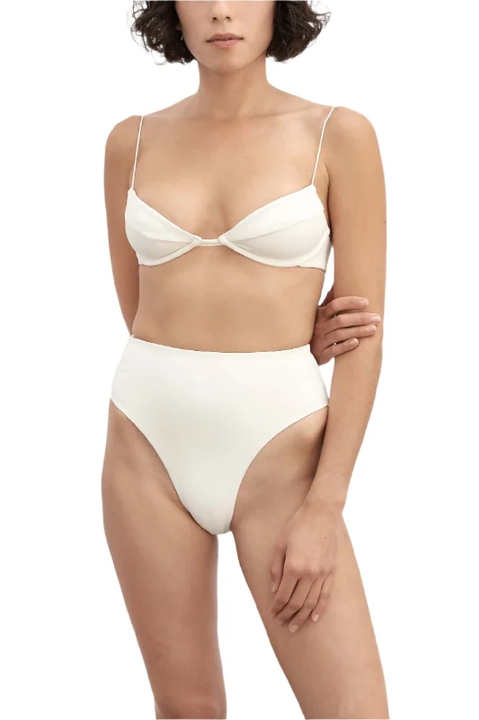 Ruched bikini with fabric gathers for a slimming effect 90'S High Waist Bottom | Ecru Ruched bikini with fabric gathers for a slimming effect 90'S High Waist Bottom | Ecru