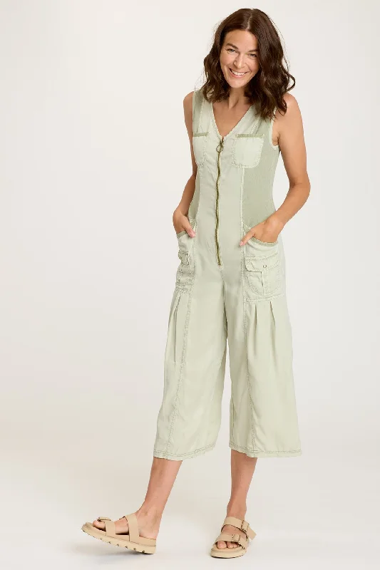 Women's Metallic One - Pieces in Silver for a Shiny and Eye - Catching Night Outfit Macgowan Crop Jumpsuit Women's Metallic One - Pieces in Silver for a Shiny and Eye - Catching Night Outfit Macgowan Crop Jumpsuit