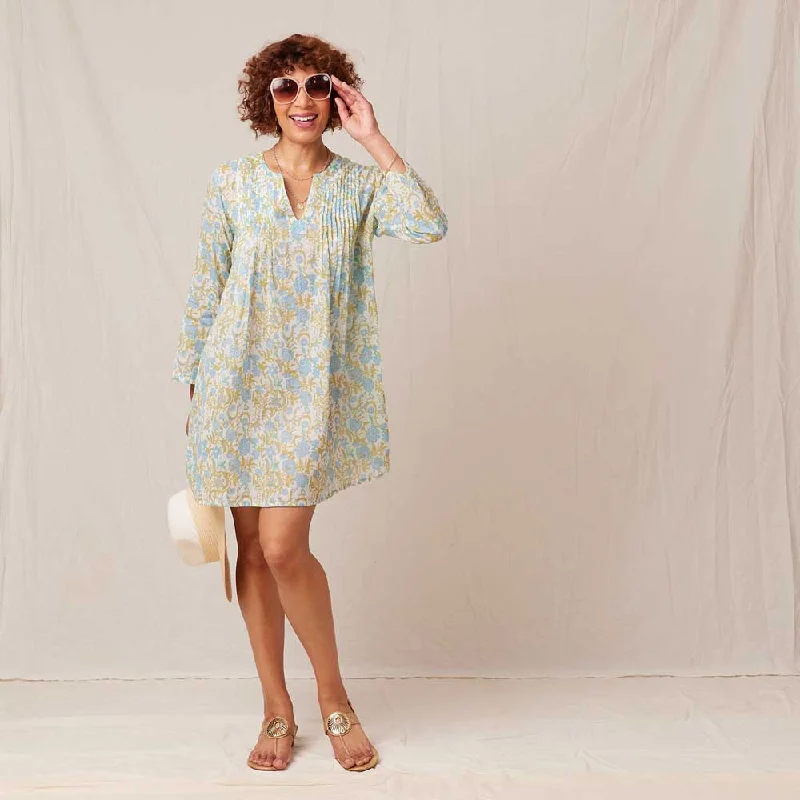 Maxi - length cover ups for a dramatic and elegant beach look Reese blu Cotton Pintuck Beach Coverup Maxi - length cover ups for a dramatic and elegant beach look Reese blu Cotton Pintuck Beach Coverup