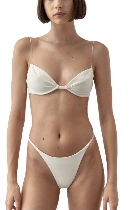 Push - up bikini top to enhance the bust for a confident beach appearance Rio Bottom | Ecru Push - up bikini top to enhance the bust for a confident beach appearance Rio Bottom | Ecru