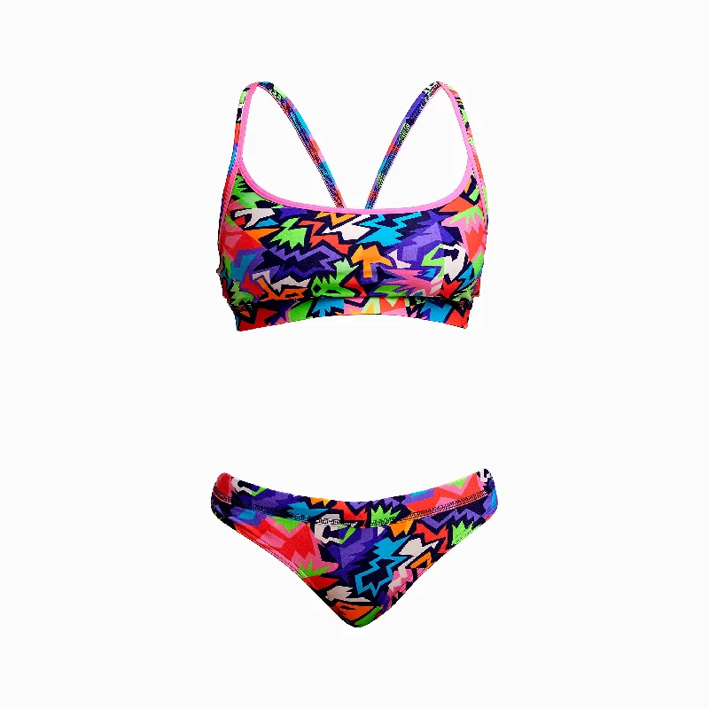 Ruched women swimwear with fabric gathers for a slimming effect Sharp Edges | Ladies Sports Top Ruched women swimwear with fabric gathers for a slimming effect Sharp Edges | Ladies Sports Top